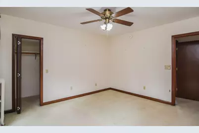 69 W Main St, West Brookfield, MA 01585 - Photo 20