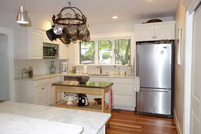 162 Jersey Street, Marblehead, MA 01945 - Photo 6