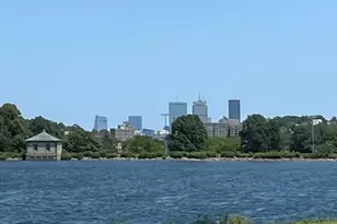2430 Beacon St, Boston, MA 02467 - Photo 18
