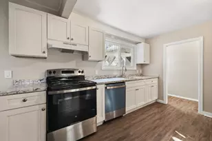 814 College Hwy, Southwick, MA 01077 - Photo 12