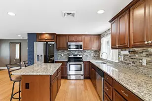 25 Marie Ave, Brockton, MA 02302 - Photo 6