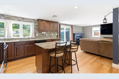 25 Marie Ave., Brockton, MA 02302 - Photo 4
