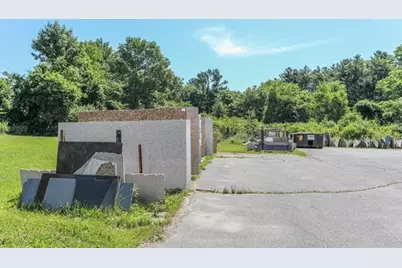 570 Turnpike St, Easton, MA 02334 - Photo 4