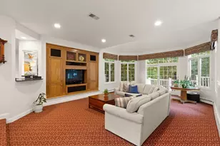66 Eisenhower Dr, Sharon, MA 02067 - Photo 6