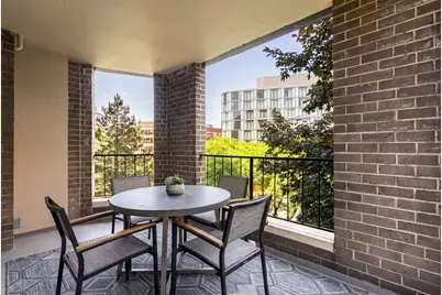 33 Pond Ave #523, Brookline, MA 02445 - Photo 4
