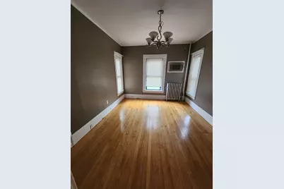 34 Laurel St #1, Holyoke, MA 01040 - Photo 6