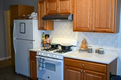 781 Lawrence St, Lowell, MA 01852 - Photo 4