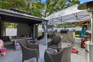 100 Farm St, Bellingham, MA 02019 - Photo 30