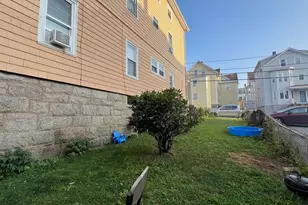 534 William St, Fall River, MA 02721 - Photo 12