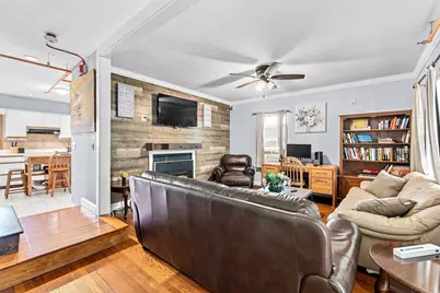 7 Plymouth St, New Bedford, MA 02740 - Photo 6