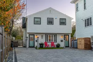 11 Broadway Ave, Rockport, MA 01966 - Photo 1