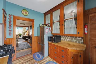 88 Arizona St, Fall River, MA 02723 - Photo 4
