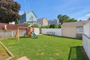 88 Arizona St, Fall River, MA 02723 - Photo 22