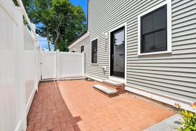 20 Plain St, Boston, MA 02122 - Photo 30