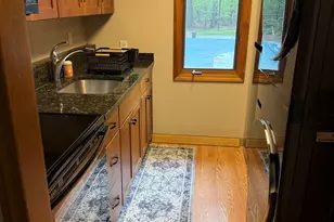 129 Balcom St, Mansfield, MA 02048 - Photo 6