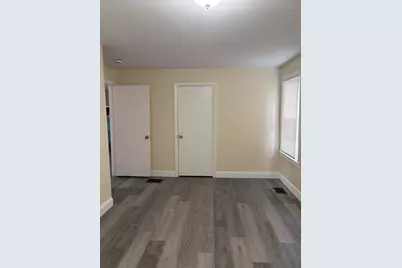 11 Myrtle Avenue #1, Webster, MA 01570 - Photo 8