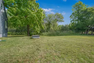 1894 Fall River Ave, Seekonk, MA 02771 - Photo 36