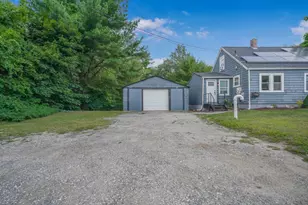1894 Fall River Ave, Seekonk, MA 02771 - Photo 30