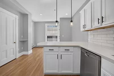 254 Lafayette St #2F, Salem, MA 01970 - Photo 6