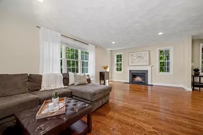 44 Ashwood Ave, Wilmington, MA 01887 - Photo 10