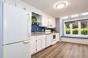 303 Maple Brook Rd, Bellingham, MA 02019 - Photo 8