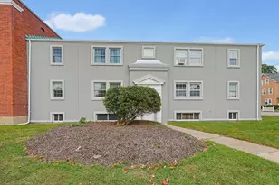 180 S Main St, Attleboro, MA 02703 - Photo 2
