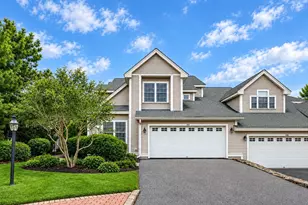 432 Boxwood Ln, Clinton, MA 01510 - Photo 1