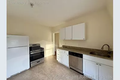 12 Tufts St #3, Cambridge, MA 02139 - Photo 1