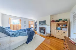 1712 Beacon St, Brookline, MA 02446 - Photo 10