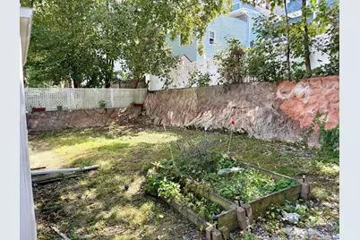 83 Bellingham Ave, Revere, MA 02151 - Photo 12