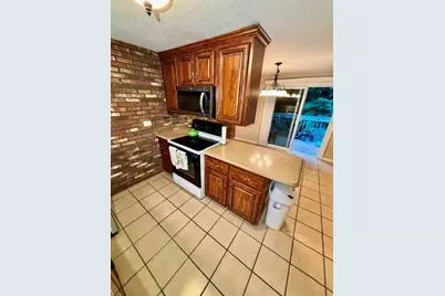 6 Meadowbrook Ln #4, Easton, MA 02375 - Photo 6
