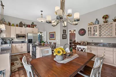 196 High Meadow Dr, West Springfield, MA 01089 - Photo 14