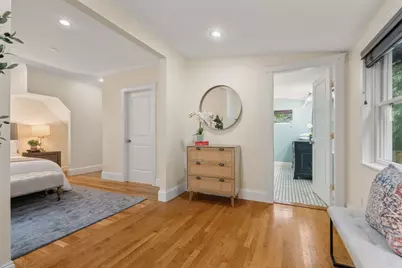 133 Wolcott Road, Brookline, MA 02467 - Photo 12