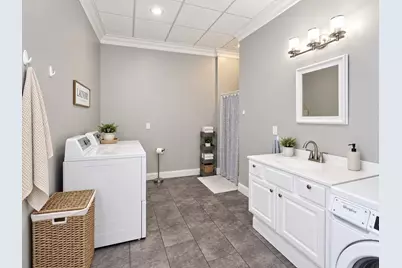 350 Elm St, Westfield, MA 01085 - Photo 10
