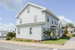 38 Pleasant St, Ware, MA 01082 - Photo 4