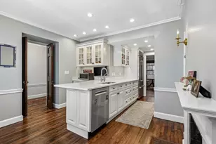 11 Lime St, Boston, MA 02108 - Photo 8