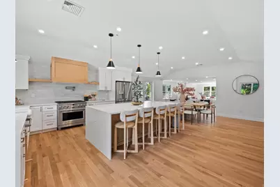175 West St, Reading, MA 01867 - Photo 4