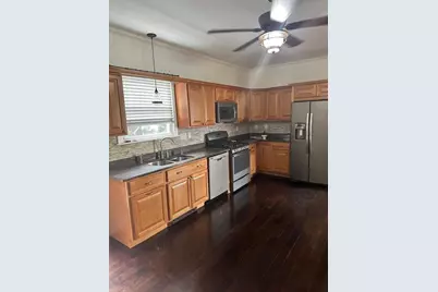 282 Orange Street #1, Fall River, MA 02720 - Photo 12