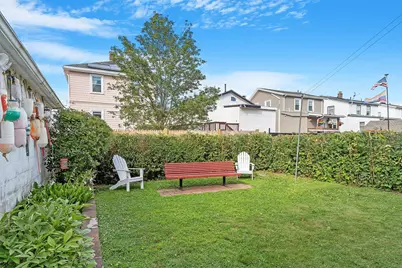 22 Lancaster Ave, Revere, MA 02151 - Photo 28