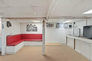 22 Lancaster Ave, Revere, MA 02151 - Photo 30