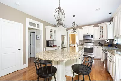 32 Sewall St, Shrewsbury, MA 01545 - Photo 8