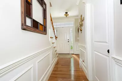 32 Sewall St, Shrewsbury, MA 01545 - Photo 4