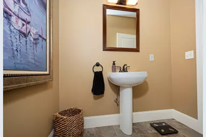 32 Sewall St, Shrewsbury, MA 01545 - Photo 16