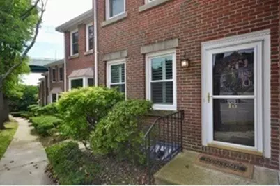 13 Boatswains Way #13, Chelsea, MA 02150 - Photo 2