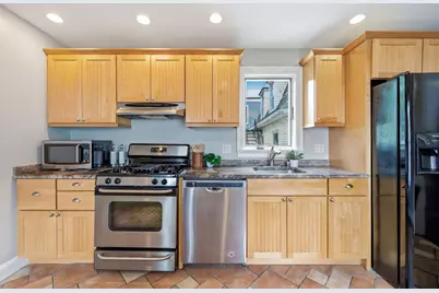 11 Parker St #2, Boston, MA 02129 - Photo 10
