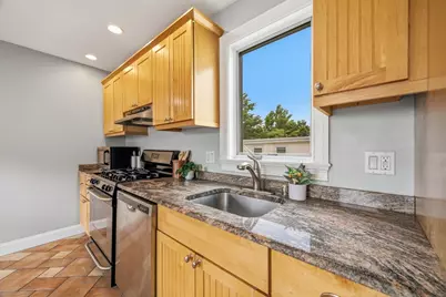 11 Parker St #2, Boston, MA 02129 - Photo 12
