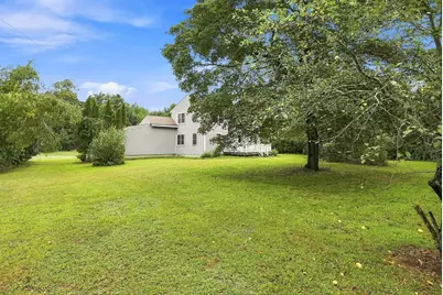 45 Campbell Dr, Easthampton, MA 01027 - Photo 36