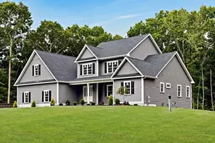 9 Southworth St, Lakeville, MA 02347 - Photo 1