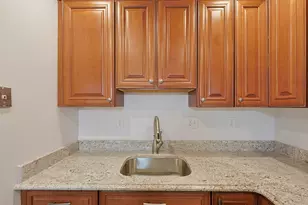 1185 Adams St, Boston, MA 02124 - Photo 6