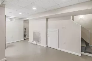 4 Longfellow Rd, Worcester, MA 01602 - Photo 42